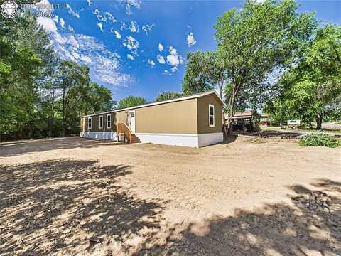 262 E Kipling Drive, Pueblo, CO 81007