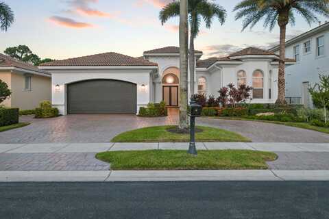 320 Charroux Drive, Palm Beach Gardens, FL 33410