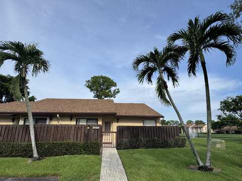 816 Sky Pine Way, Greenacres, FL 33415