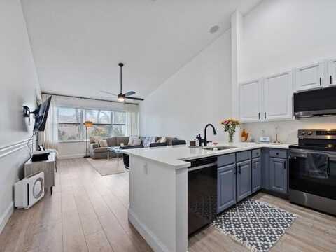 279 E Coral Trace Circle E, Delray Beach, FL 33445