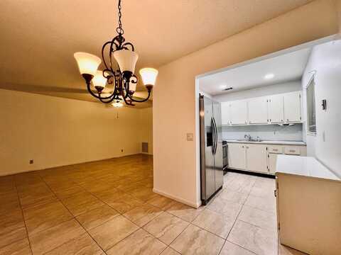 89 Canterbury D, West Palm Beach, FL 33417