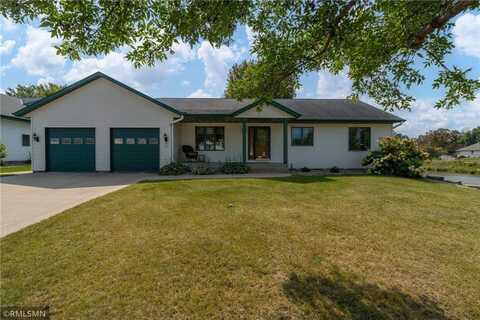 101 Wickfield Drive, Mankato, MN 56001