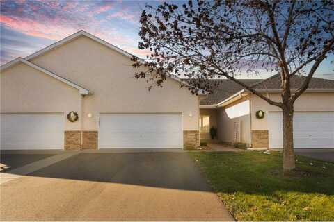17896 Glasgow Way, Lakeville, MN 55044