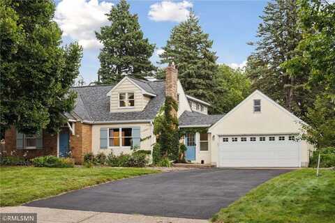 1776 Saint Marys Street, Falcon Heights, MN 55113