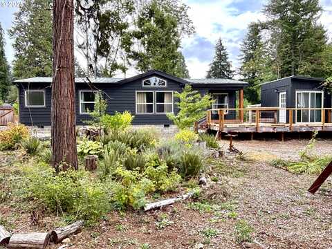 44989 MCKENZIE HWY, Leaburg, OR 97489