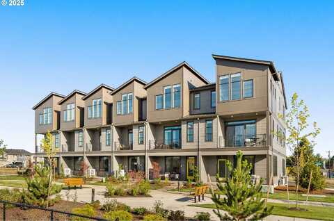 3538 SE BROOKWOOD AVE, Hillsboro, OR 97123