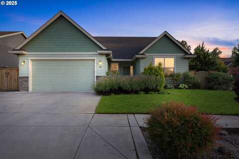 912 HOWARD AVE, Eugene, OR 97404