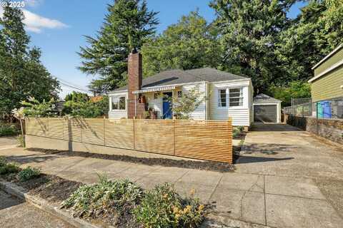 4305 SE FRANCIS ST, Portland, OR 97206