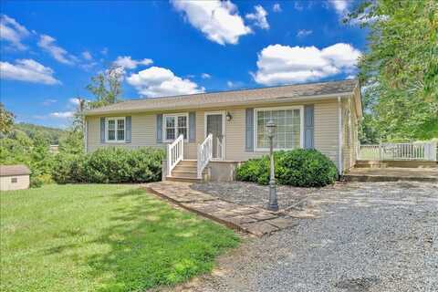 2728 Thompson Ridge RD, Ferrum, VA 24088