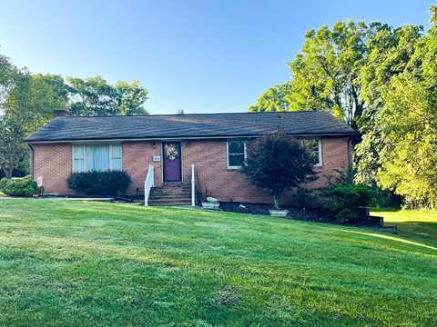 573 Crestland DR, Roanoke, VA 24019