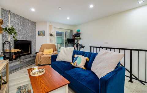 4380 Temecula St unit: 4, San Diego, CA 92107