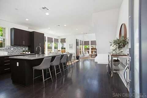 2617 Aperture Circle, San Diego, CA 92108