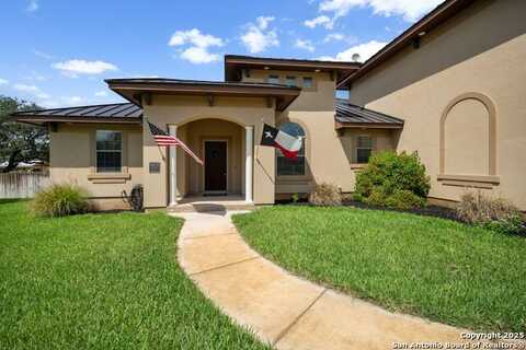 1626 Clover Ridge, Pleasanton, TX 78064