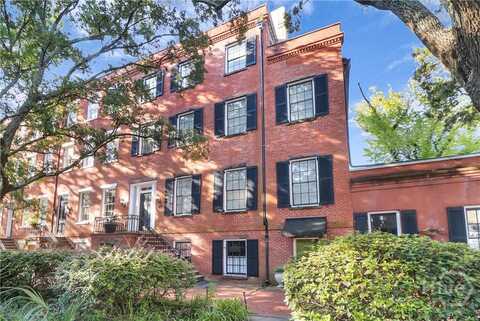 104 W Jones Street, Savannah, GA 31401