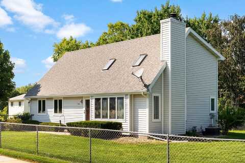 1500 Manchester Crossing, Waunakee, WI 53597