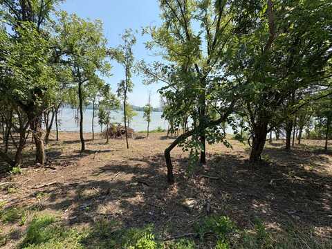 17711 E State Rd 156, Florence, IN 47020