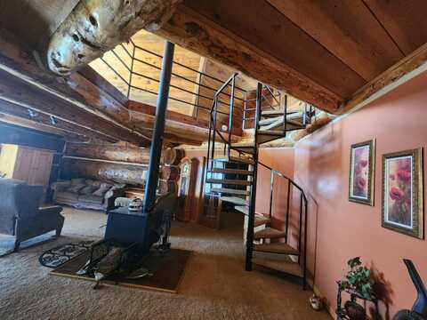 4455 Co Rd 90, Lookout, CA 96054