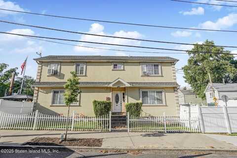 35 Bennett Street, Staten Island, NY 10303