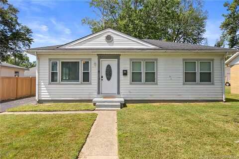 2581 Roanoke Avenue, New Albany, IN 47150