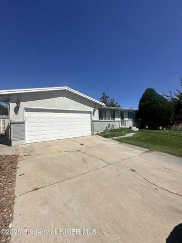 4202 WINDSOR Drive, Farmington, NM 87402