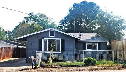 317 Chestnut Street, Medford, OR 97501