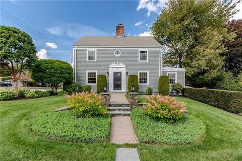39 Jackson Road, Cranston, RI 02920