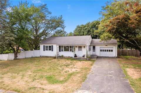 37 Souza Way, Portsmouth, RI 02871