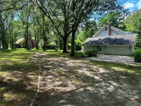 20 Biscuit Hill Road, Foster, RI 02825