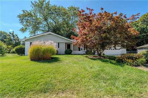 28 Cadoret Drive, Cumberland, RI 02864