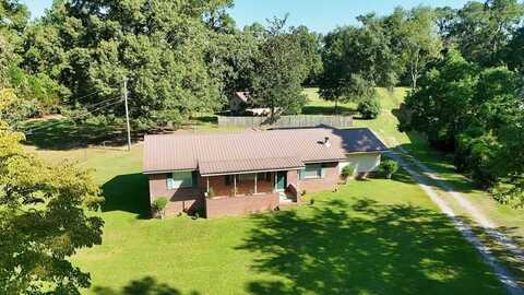 589 Crabapple Dr., Thomasville, GA 31757