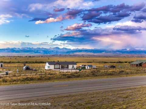 15 PERCUSSION Lane, Pinedale, WY 82941