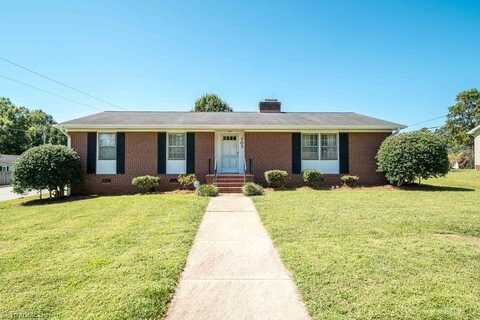703 Oakhurst Street, Kernersville, NC 27284