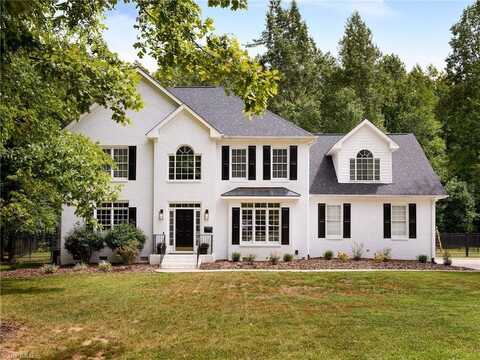 704 Oakland Hills Court, High Point, NC 27265