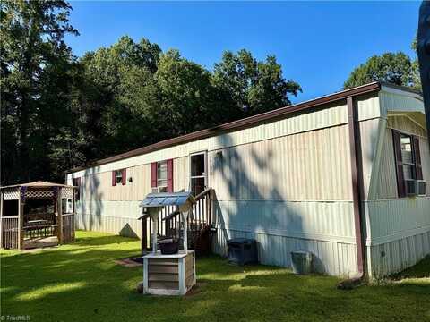 2700 Refuge Church Drive, Trinity, NC 27370