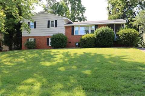 2815 Ashwood Drive, Winston Salem, NC 27103