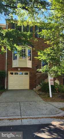 8017 TREVOR PLACE, VIENNA, VA 22182