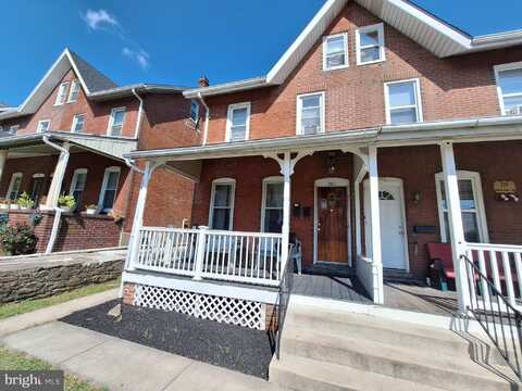 381 CHARLES STREET, COATESVILLE, PA 19320
