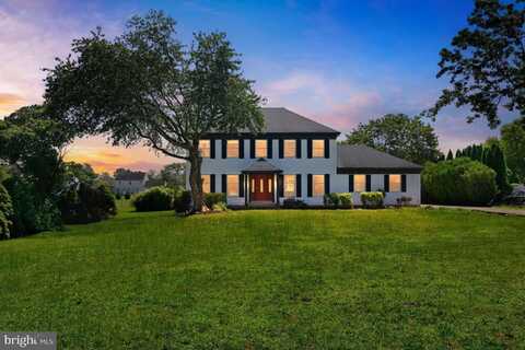121 W WEYMOUTH ROAD, VINELAND, NJ 08360