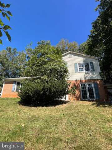 1851 FOXSTONE DRIVE, VIENNA, VA 22182