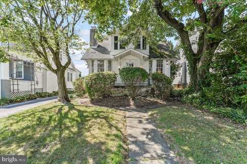 208 E CLEVELAND AVENUE, NORWOOD, PA 19074