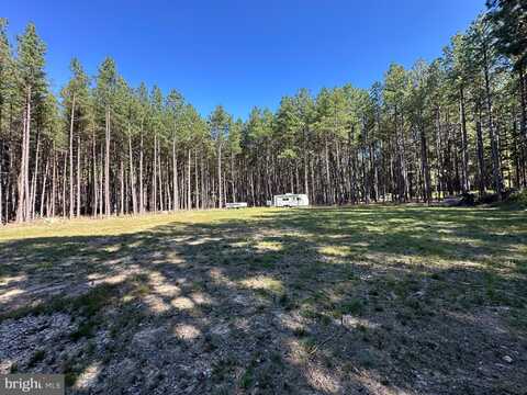 69 ASHTON WOODS, MOOREFIELD, WV 26836