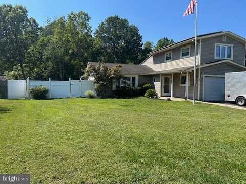 8 BUCKINGHAM DRIVE, MOUNT HOLLY, NJ 08060