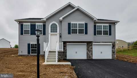 105 ANTIETAM RUN, HANOVER, PA 17331
