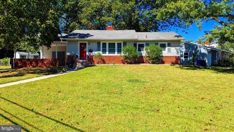 300 N PORTER STREET, SEAFORD, DE 19973