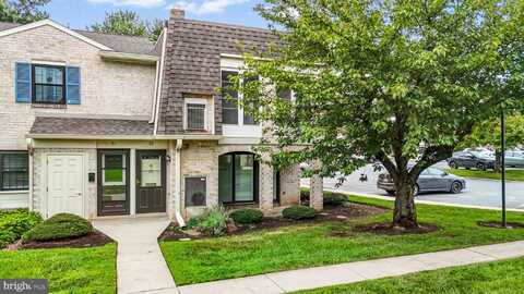 20 VALLEYBROOK DRIVE, LANCASTER, PA 17601