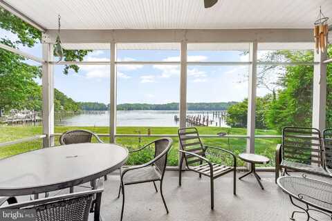 2037 INDIAN CIRCLE, Saint Leonard, MD 20685