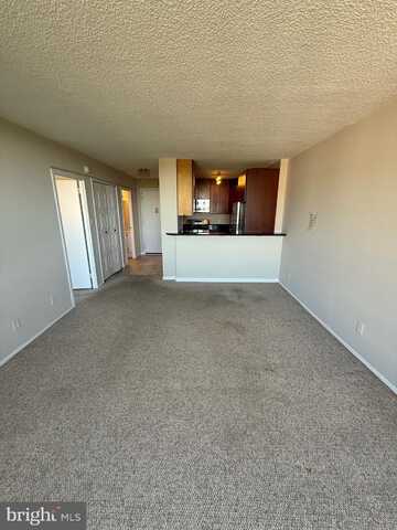 5225 POOKS HILL ROAD, BETHESDA, MD 20814