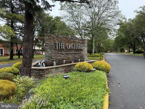 121 THE ORCHARD, EAST WINDSOR, NJ 08512