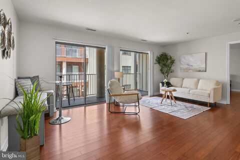 2702 LIGHTHOUSE POINT E, BALTIMORE, MD 21224