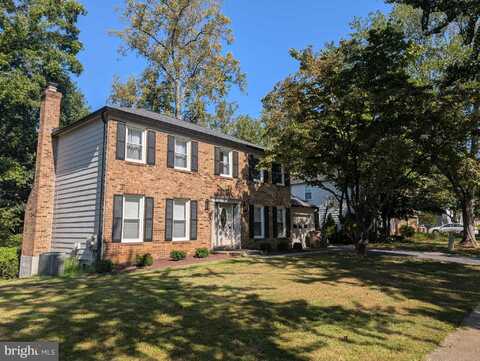 11 STARLIGHT COURT, POTOMAC, MD 20854